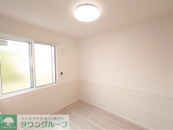 パレス・ポルテボヌールの物件内観写真